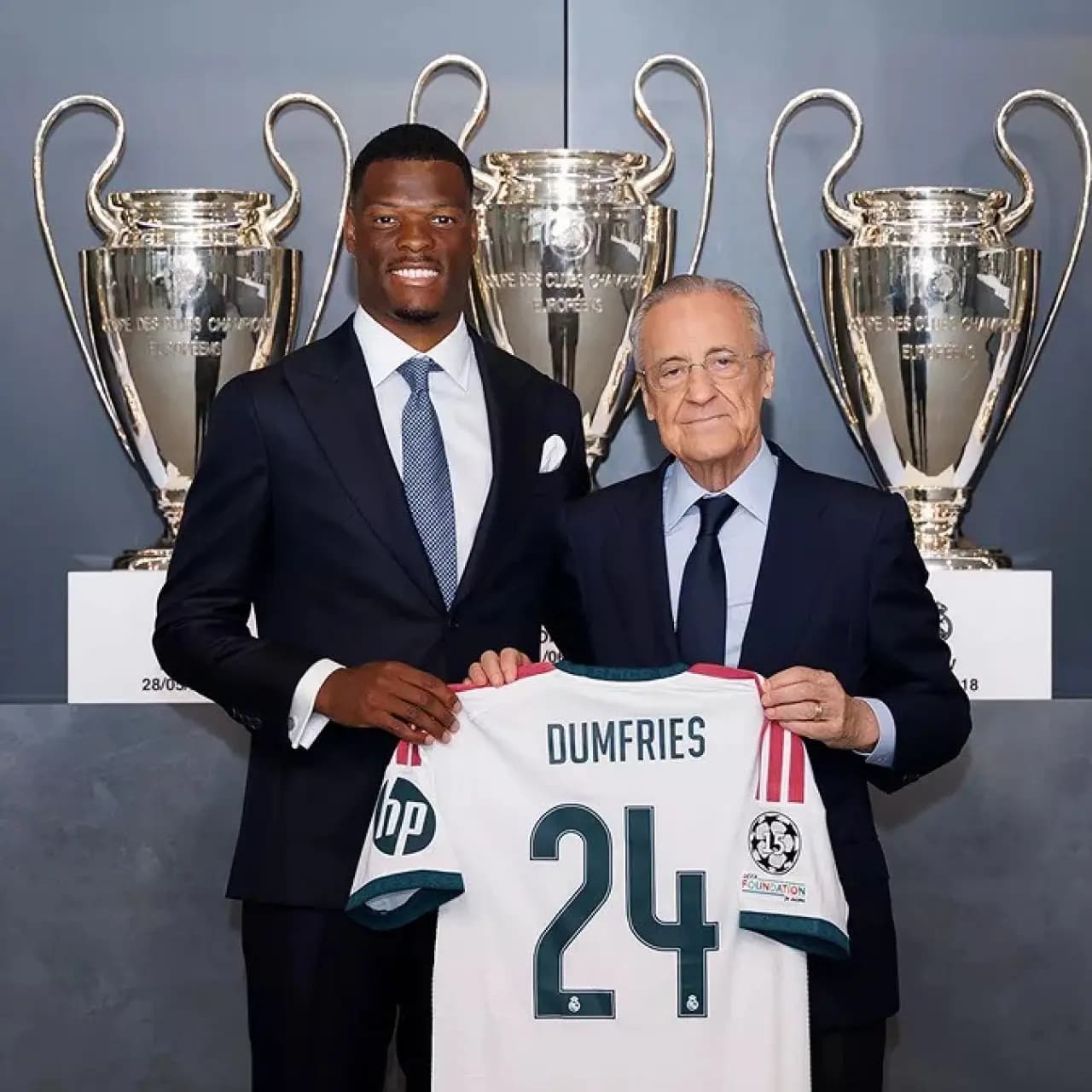 R.Madrid, Dumfries ile imzaladı!