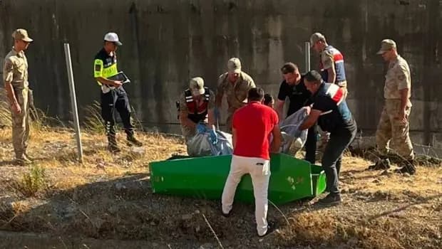 Gaziantep’te ticari araç, şarampole devrildi: 2 ölü