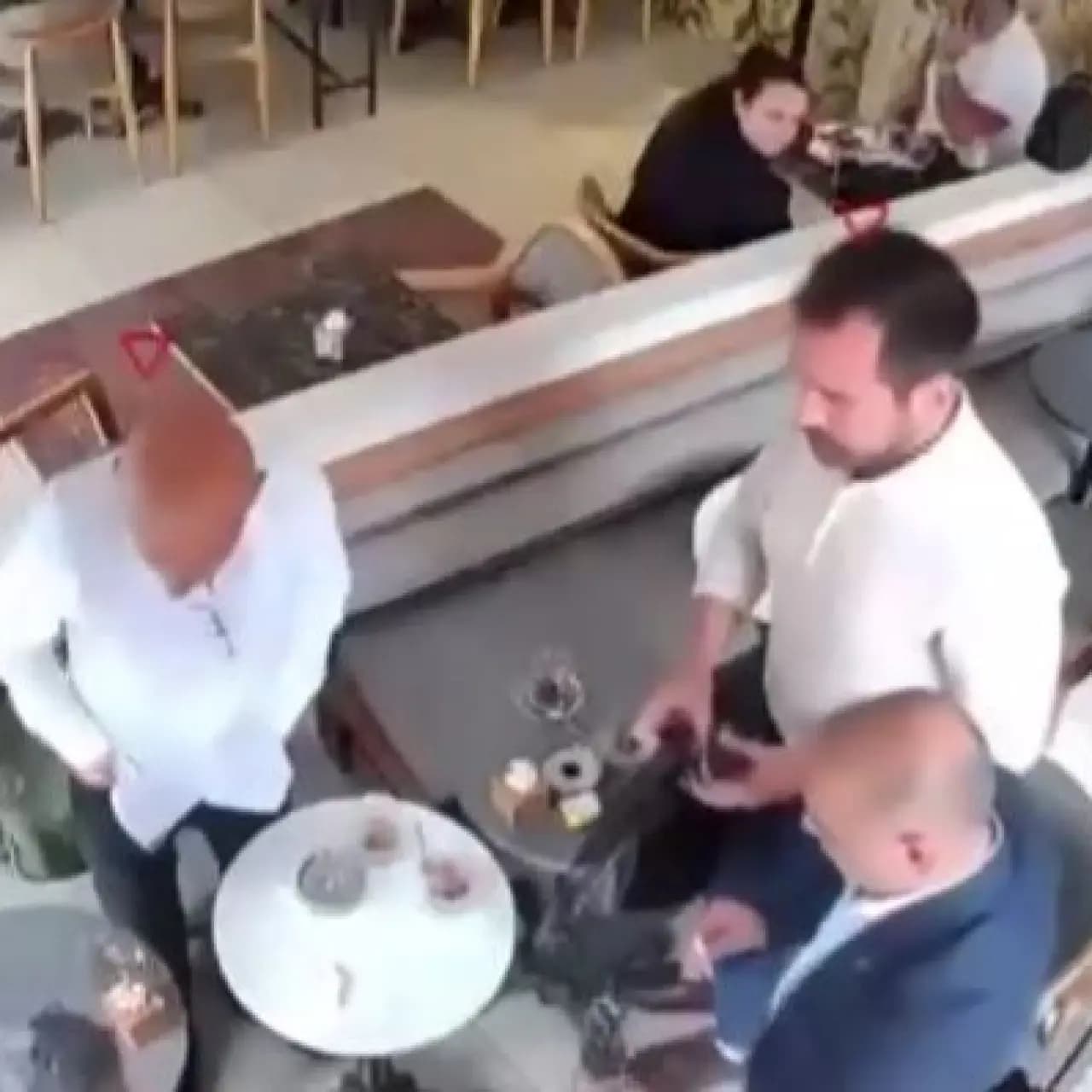 Parayla tahliye talebine tutuklama