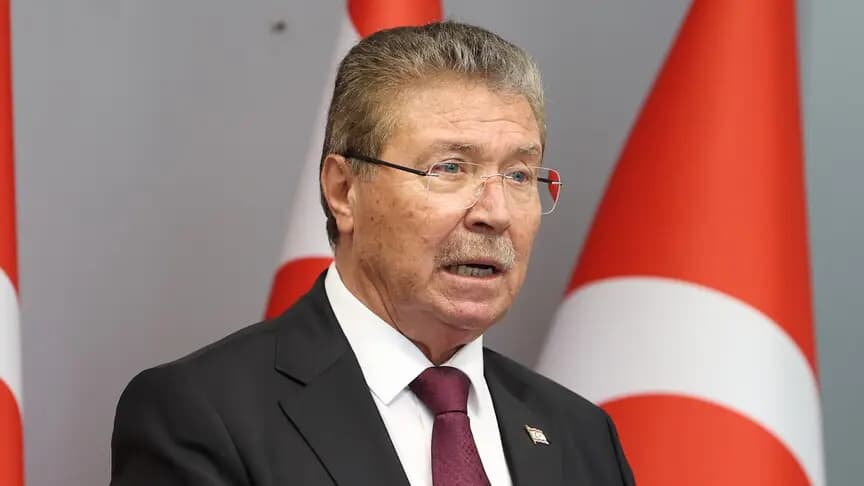 KKTC Başbakanı Üstel'den ülkesindeki uluslararası etkinliklere karşı çıkan Rum Elam Cephesi'ne tepki