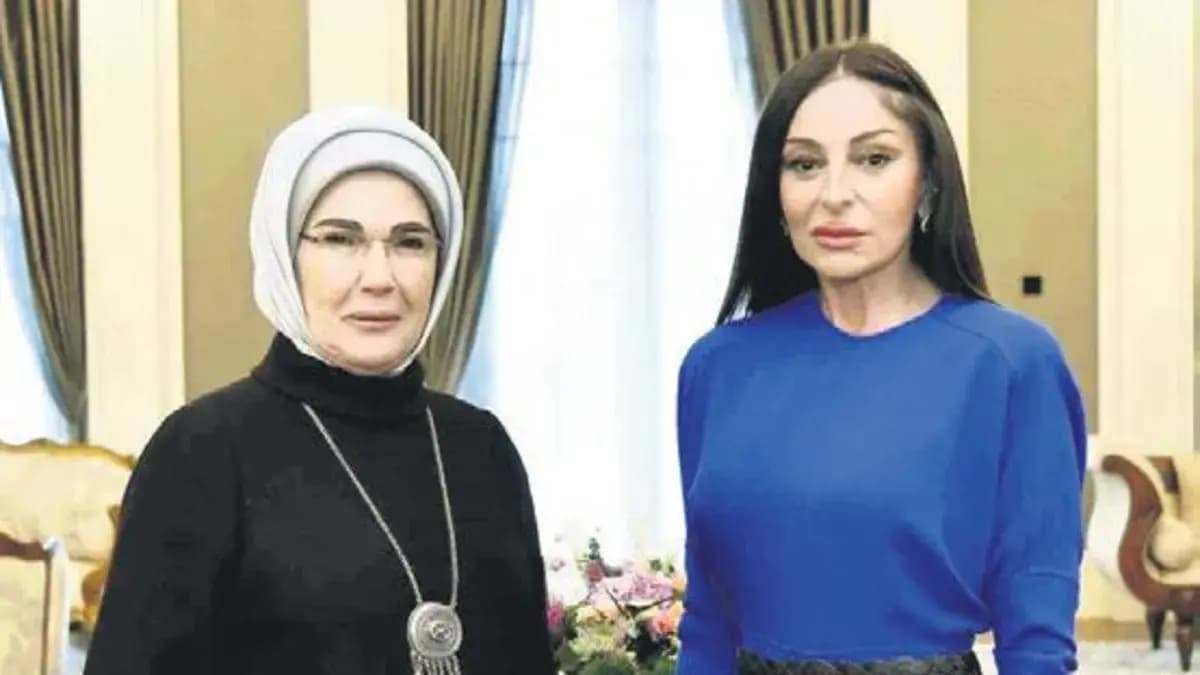 Emine Erdoğan, Aliyeva'nın doğum gününü kutladı
