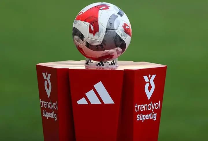 Fenerbahçe - Beşiktaş derbisinin tarihi belli oldu