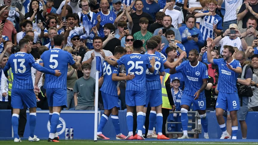Premier Lig'de Brighton'a Aston Villa karşısında yarım saat yetti