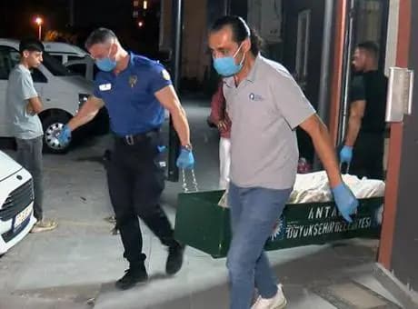 Yer: Antalya! Koku ihbarı üzerine eve girildi, Norveç asıllı kişi ölü bulundu