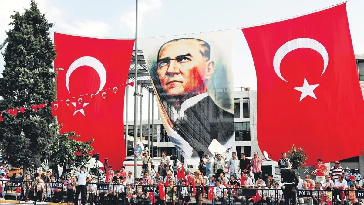 Şanlı mücadelenin 104’üncü yılı büyük zafer coşkusu