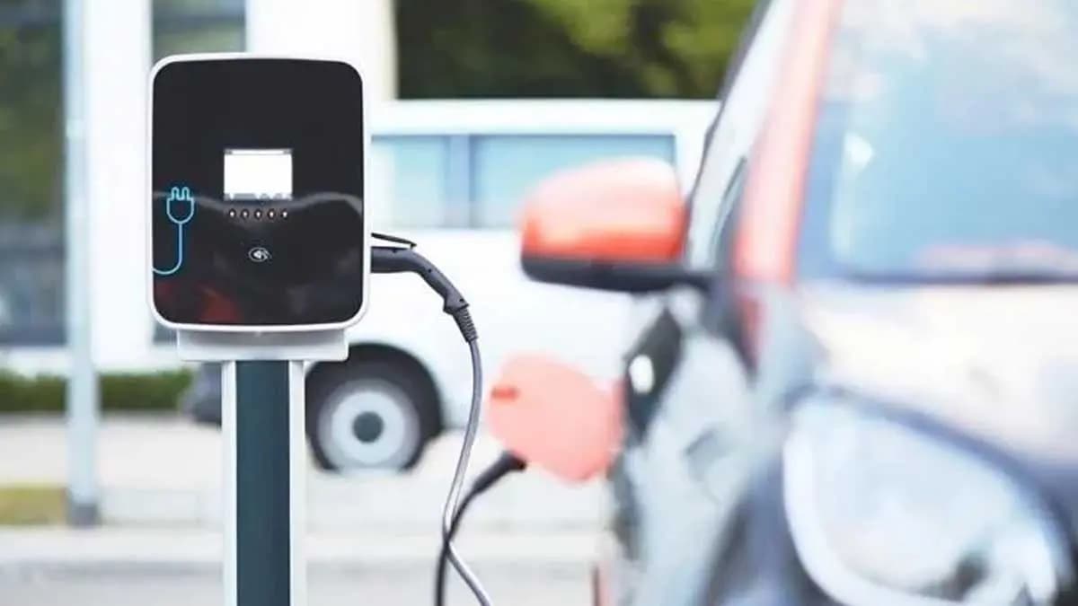 Sanayiyi unutturan araba: Taksicilerin akın ettiği yeni elektrikli model belli oldu