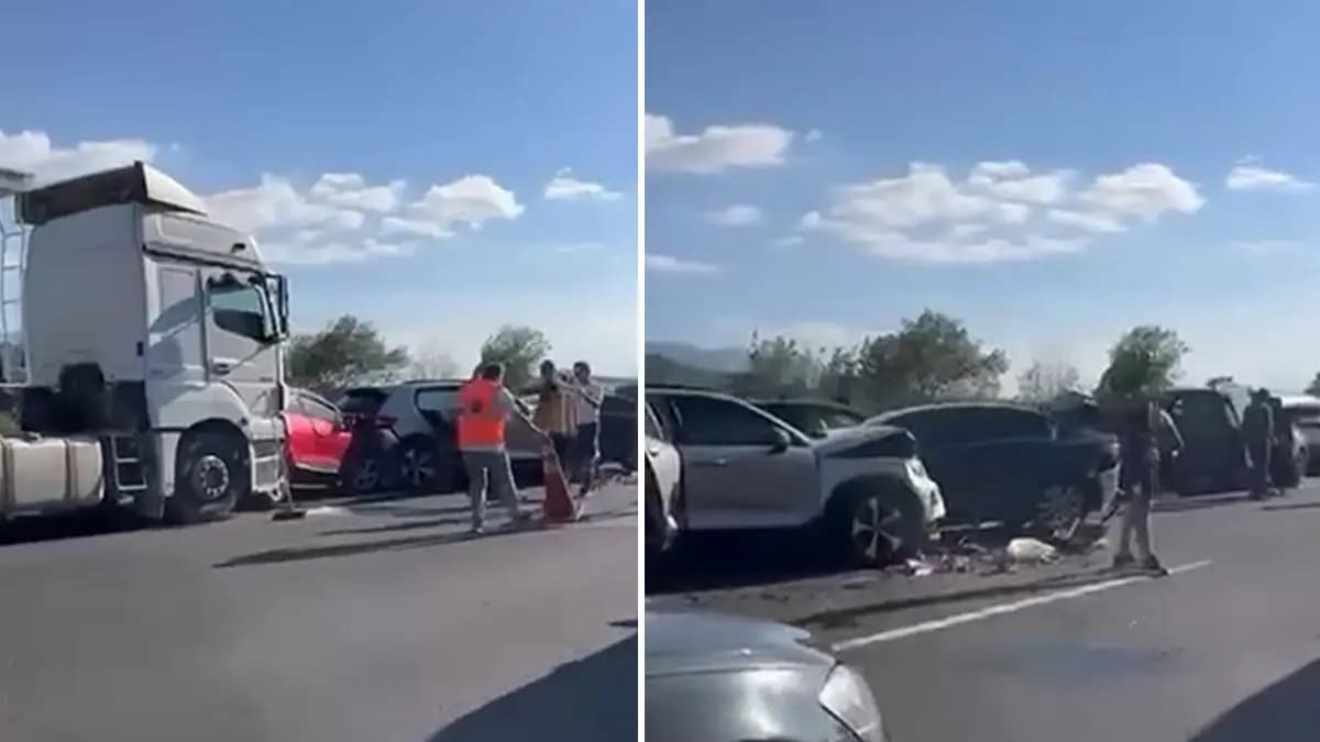 Sakarya’da zincirleme kaza: 12 araç birbirine girdi