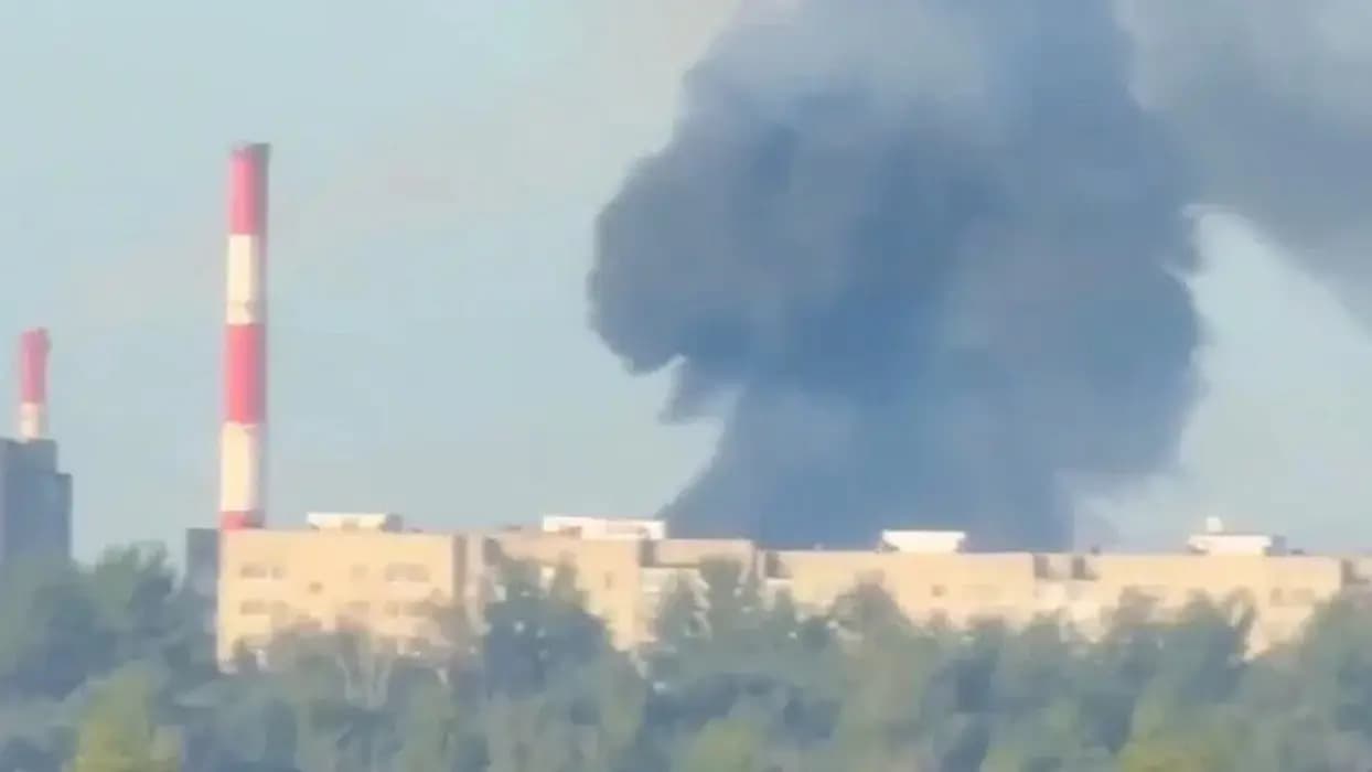 Rus petrol rafinerisi İHA'larla vuruldu: 2 ölü 2 yaralı