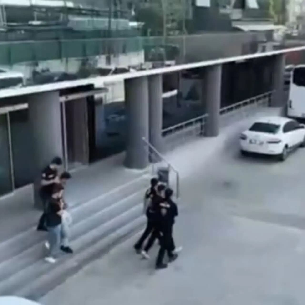Siber suç operasyonu: 77 gözaltı