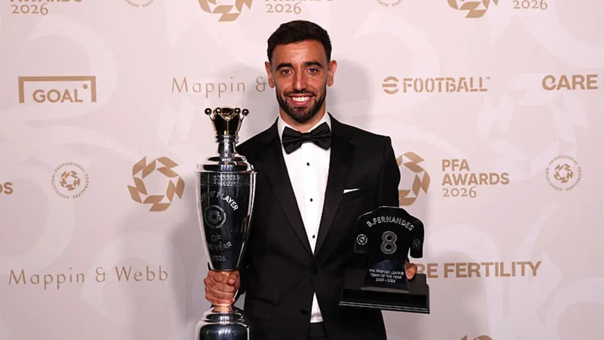 İngiltere'de yılın futbolcusu Bruno Fernandes