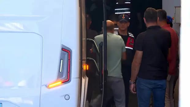 Antalya'da 10 milyar liralık Hazine arazisi vurgununda 21 şüpheli adliyede