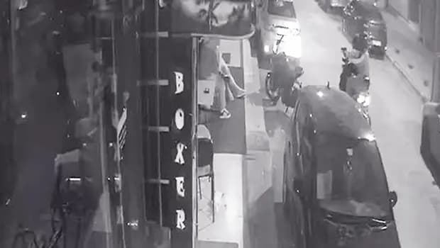 İzmir'de MMA şampiyonuna motosikletli saldırı: Hasan'ım' dedi, kurşundan kaçamadı