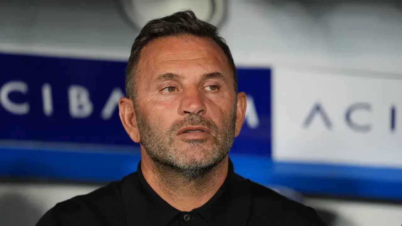 Okan Buruk'tan transfer için açıklama: 'Bu hafta son kararımızı vereceğiz'