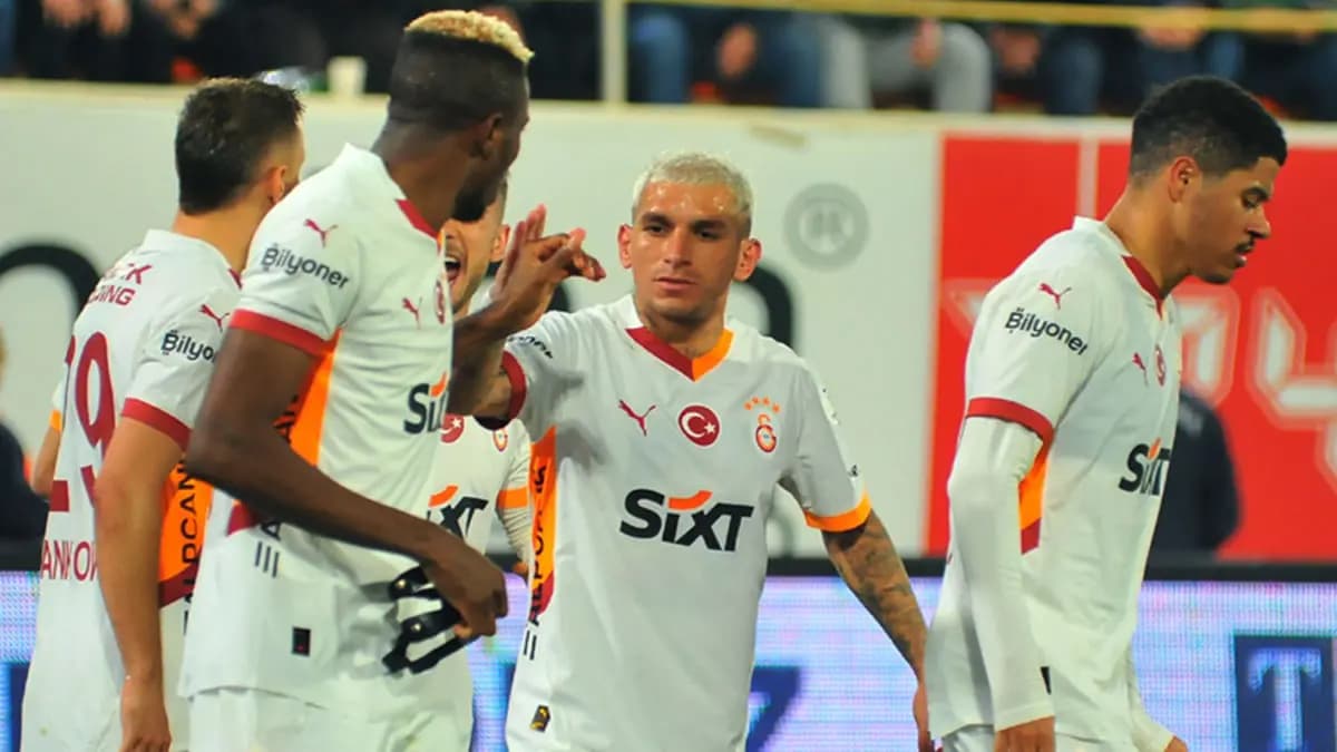 Galatasaray taraftarını kahredecek ayrılık: Son şampiyonluklarda imzası vardı