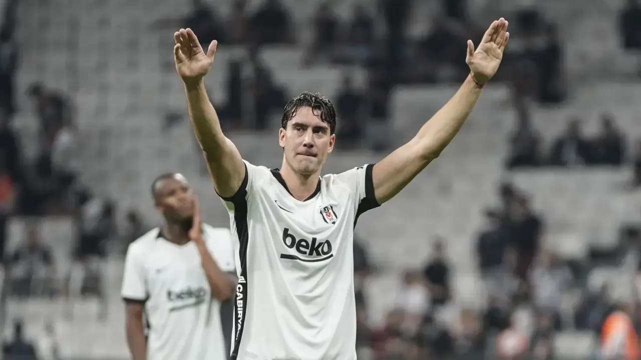 Hyeon-gyu Oh'dan Dusan Vlahovic'e övgü: 'Dünyanın en iyi santrforu'