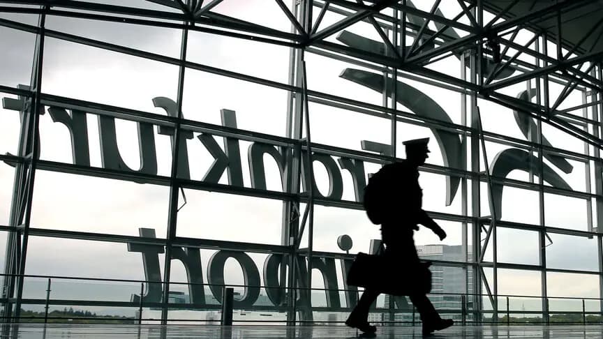 Almanya'da Frankfurt Havalimanı'nda çalışan 2 kişi sıtma nedeniyle öldü