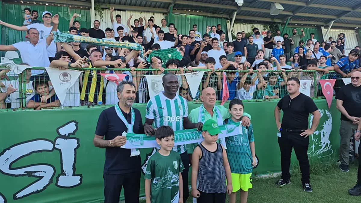 Bodrum FK'dan Vincent Aboubakar'a imza töreni!