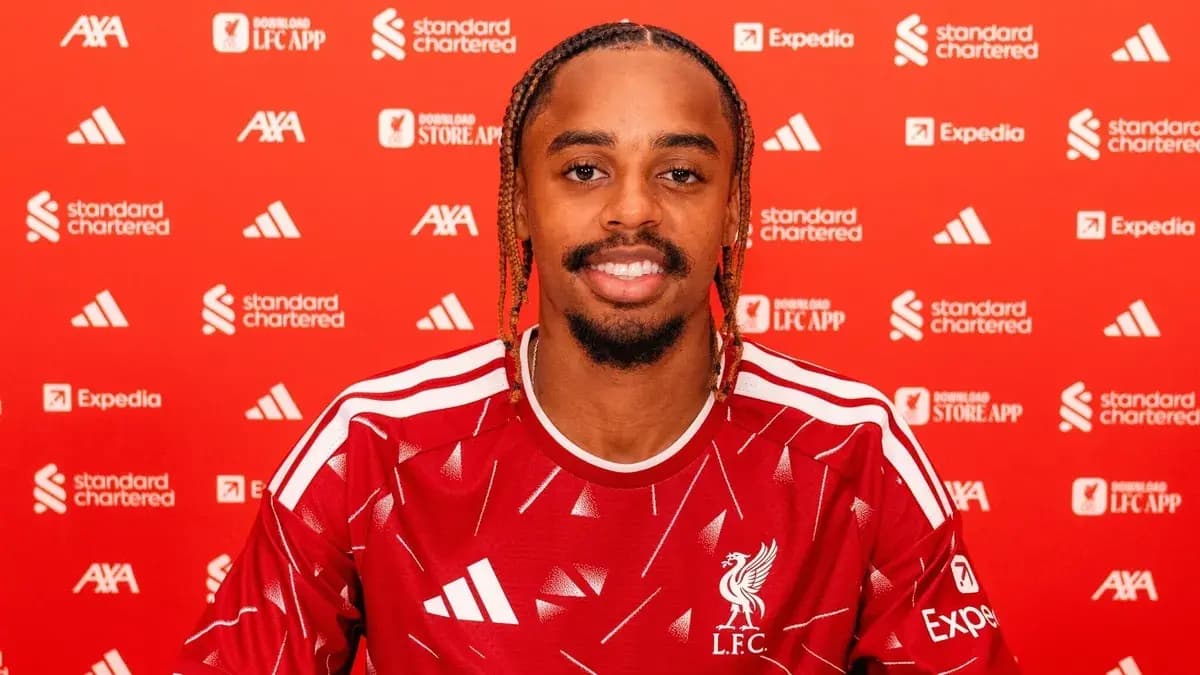 Liverpool, Bradley Barcola’yı duyurdu! Tarihe geçen bonservis...