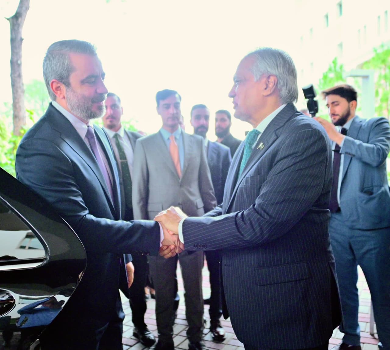 Pakistan ve Suriye'den kardeşlik mesajı: Kökleri eskiye dayanan bağlarımız var