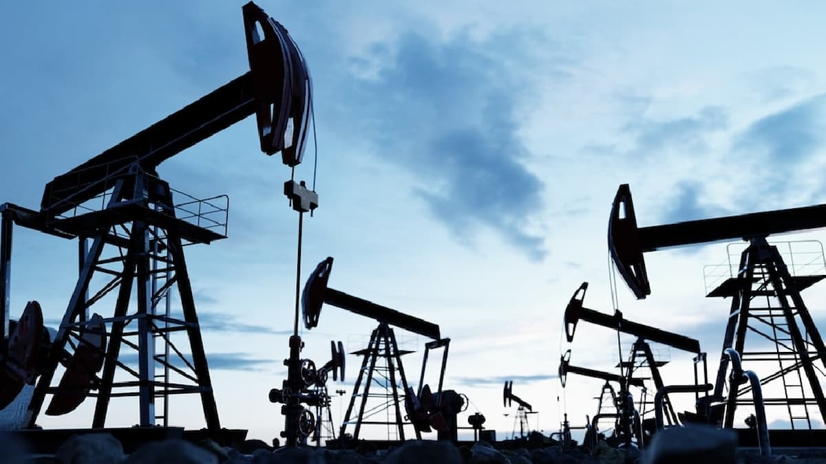 Brent petrol 85 dolara geriledi