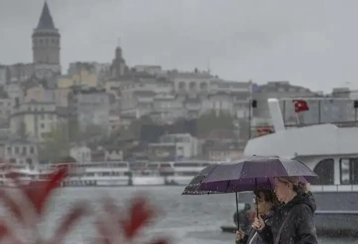 Sıcaklık ve nem yükselecek! Hafta sonu havalar nasıl olacak? 22 Ağustos'ta hava durumu nasıl olacak? Yağmur yağacak mı? Meteoroloji bölge bölge hava durumu raporu!