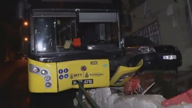 Sarıyer'de İETT otobüsü bariyere çarptı