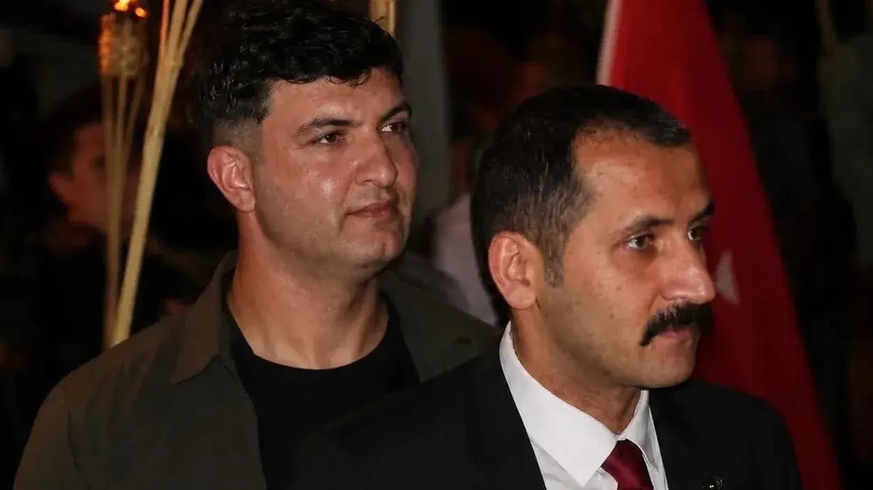 Utandıran sahne! Kaymakam ve koruması herkesin gözü önünde kavga etti