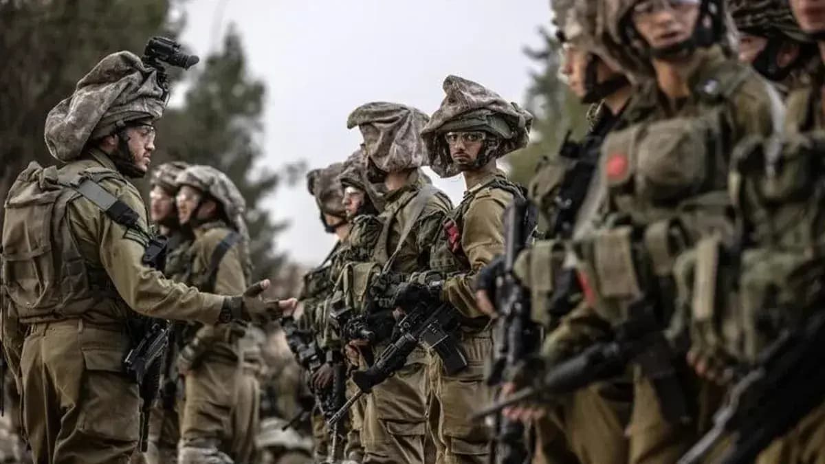 İsrail ordusu, Hizbullah'ın Lübnan'da İsrail askerlerine saldırı düzenlediğini ileri sürdü