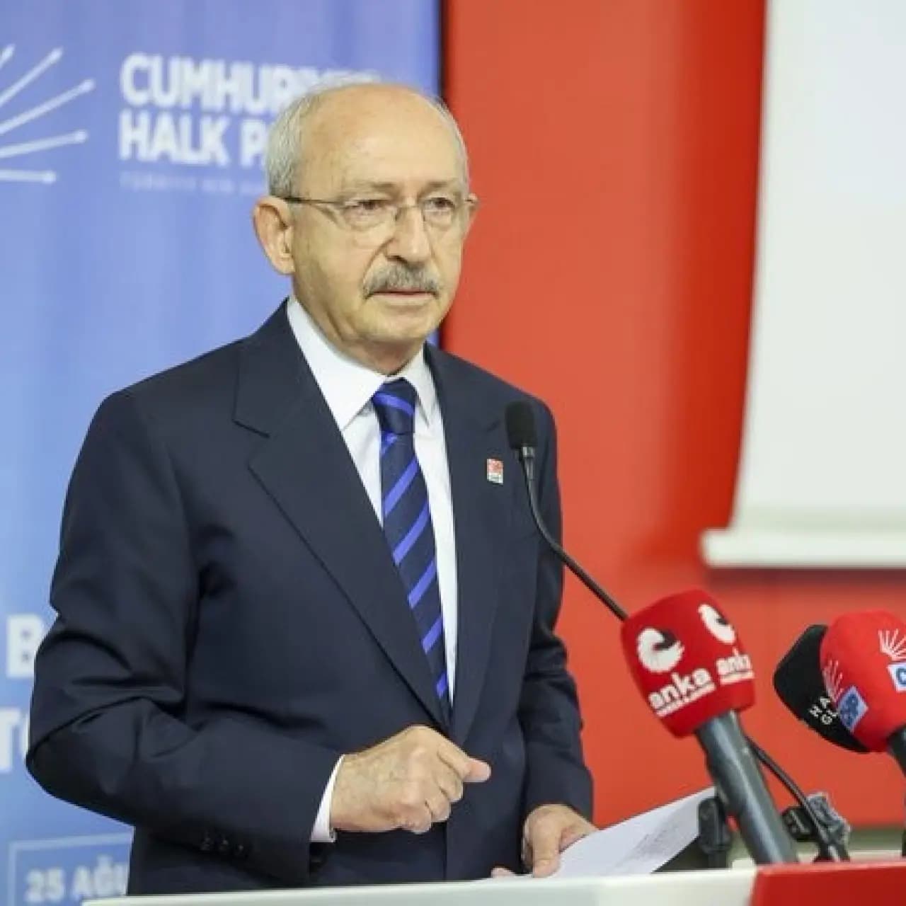 "CHP'den ayrılanlarla tartışmaya girmeyin"