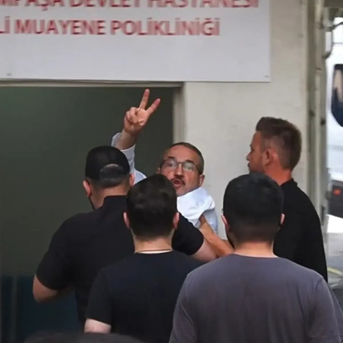 Ultraslan lideri Muzaffer Şirin'in iddiaları çöktü! Öcalan için "ironi" dedi gerçek başka çıktı
