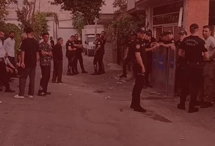 BATMAN'DA VAHŞET! Annesini öldürüp çöp konteynerine attı