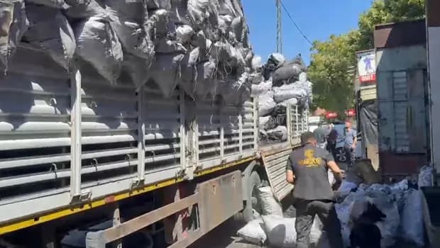 Kömür yüklü TIR'da yapılan aramada 1 buçuk kilo esrar ele geçirildi! 2 gözaltı