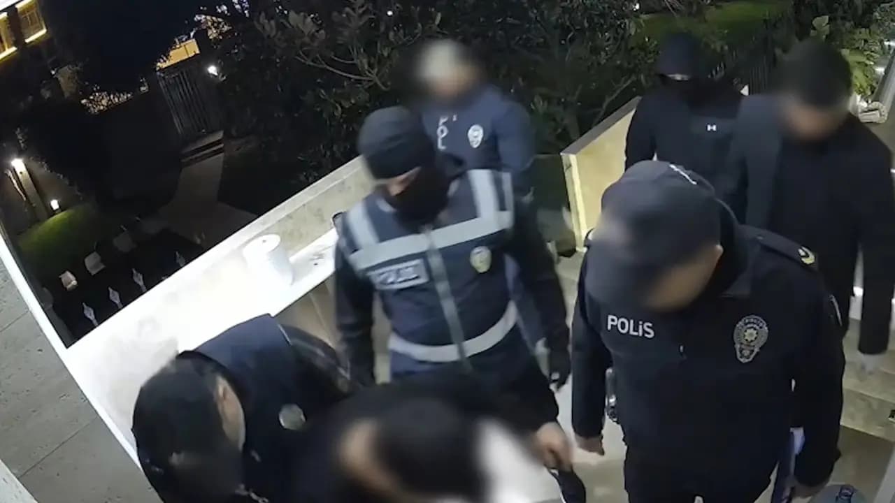 Rozet sahte, vurgun gerçek: 4 milyon dolar buhar oldu