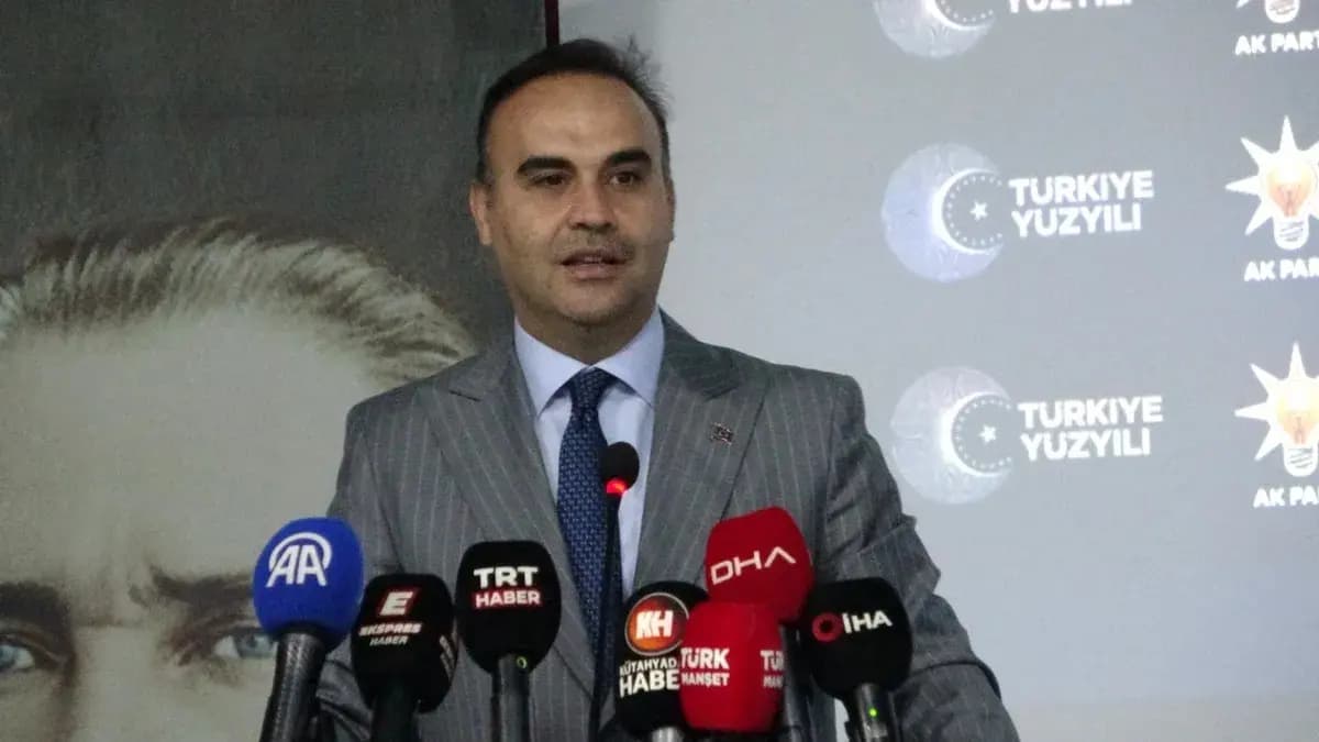 Sanayi ve Teknoloji Bakanı Kacır Kütahya'da konuştu