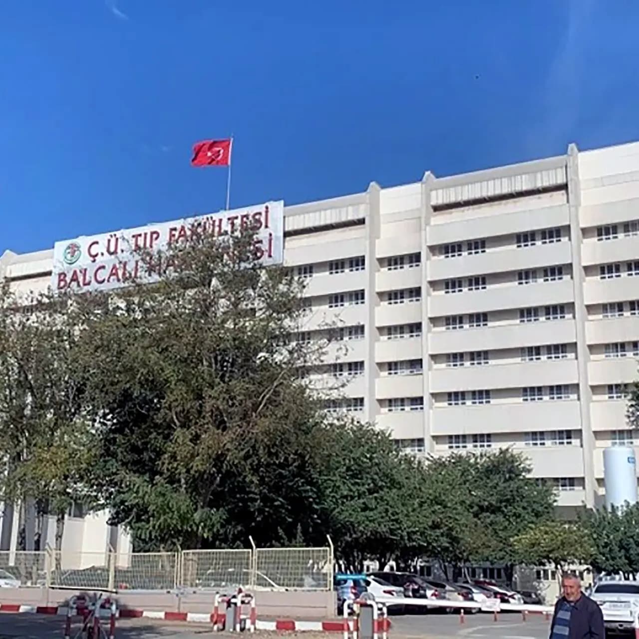 Borcum var dedi, 15 milyonluk ilaç çaldı