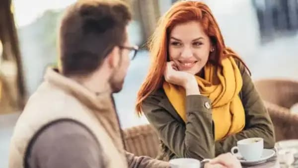 Aşkını sözden çok davranışlarıyla gösteren 5 burç: Bu burçlar, sevgilerini romantik sözlerden çok ilgileriyle belli ediyor...