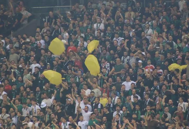 Kocaelispor - Amedspor maçındaki sarı poşete 5 gözaltı