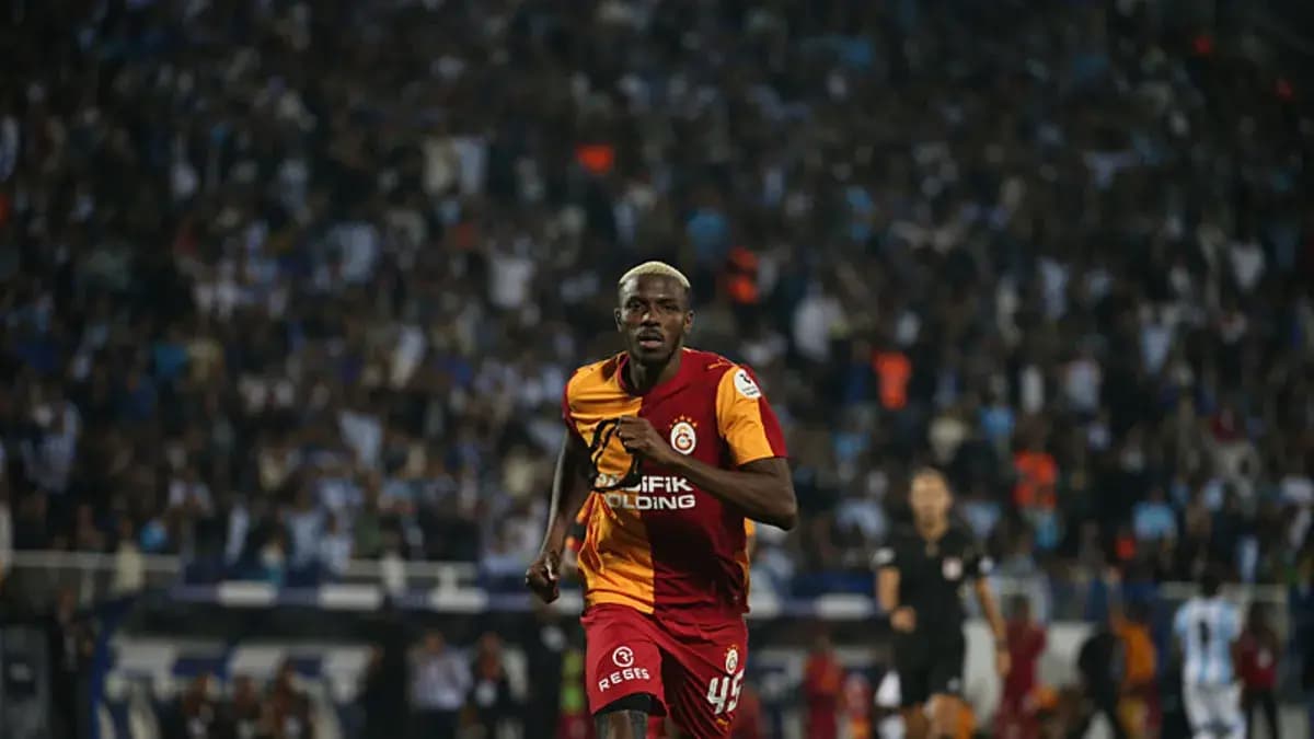 Victor Osimhen, Galatasaray'da en golcü 3. yabancı oldu!