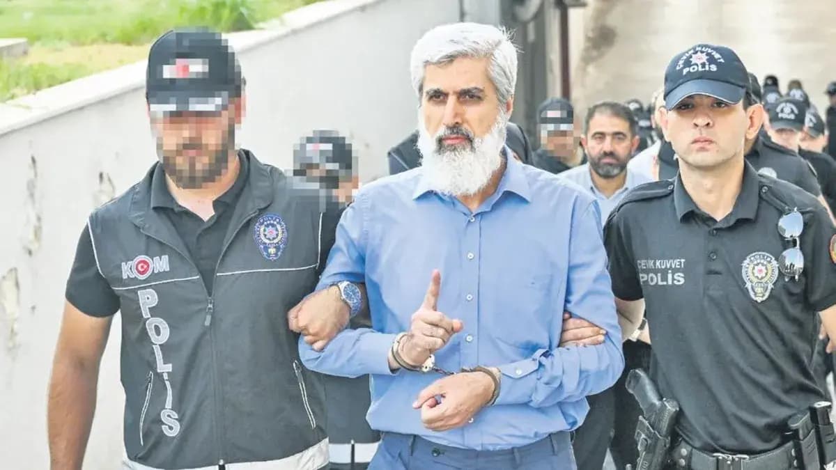 Alparslan Kuytul suç örgütüne 35 tutuklama