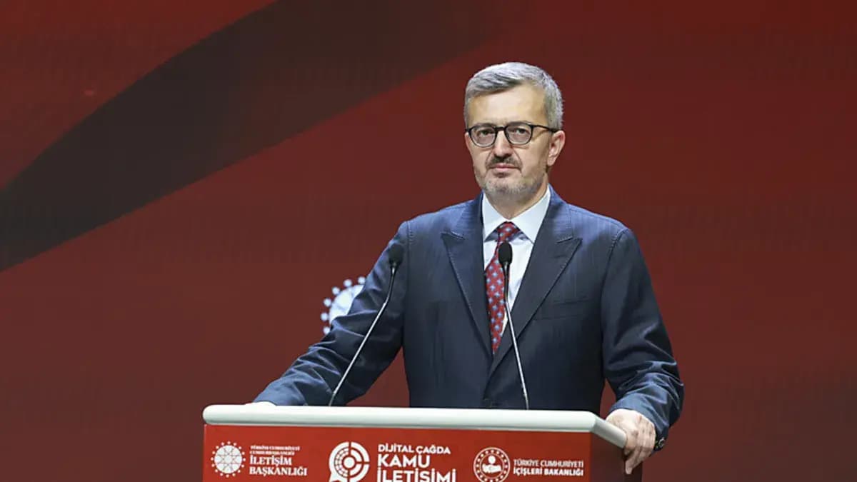 İletişim Başkanı Burhanettin Duran'dan açıklama! Dezenformasyona karşı hakikat seferberliği...