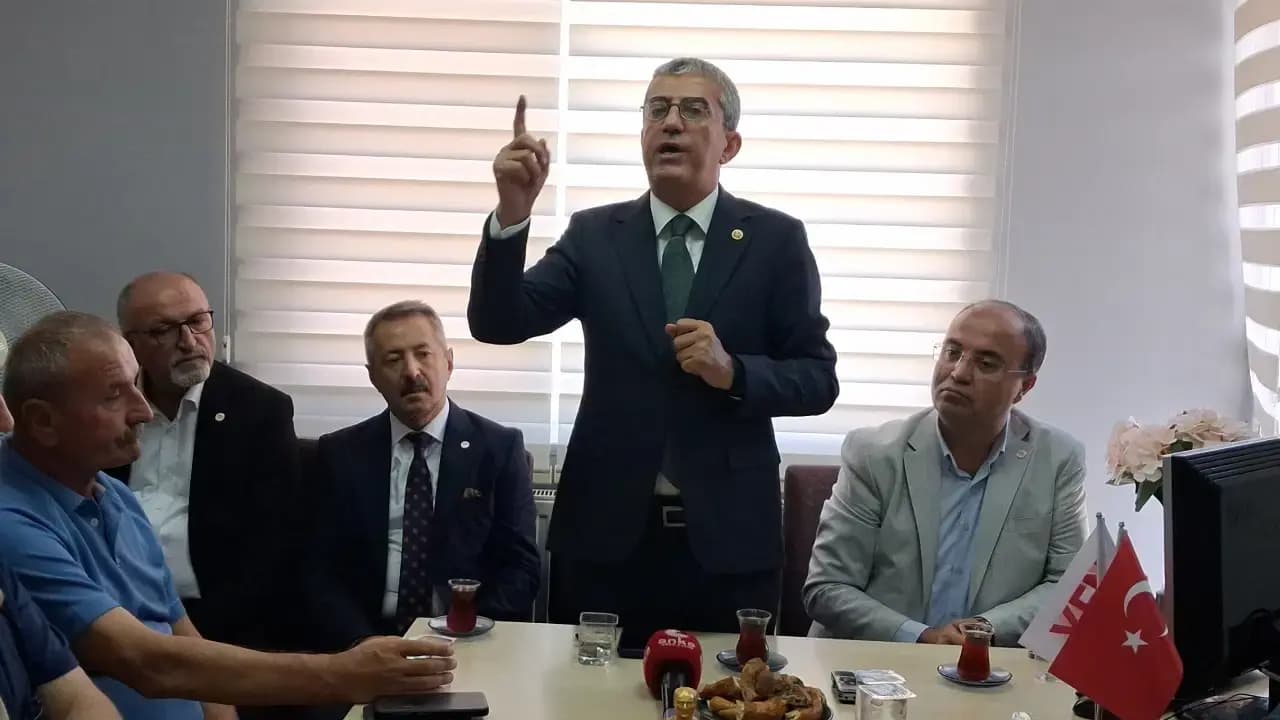 YENİ Partili Gökhan Günaydın: 'Bir haftada 65 ilde örgütlendik'