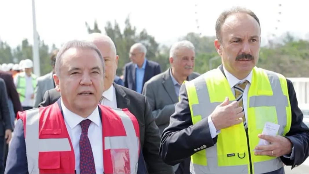 Muhittin Böcek'in başdanışmanı tahliye edildi
