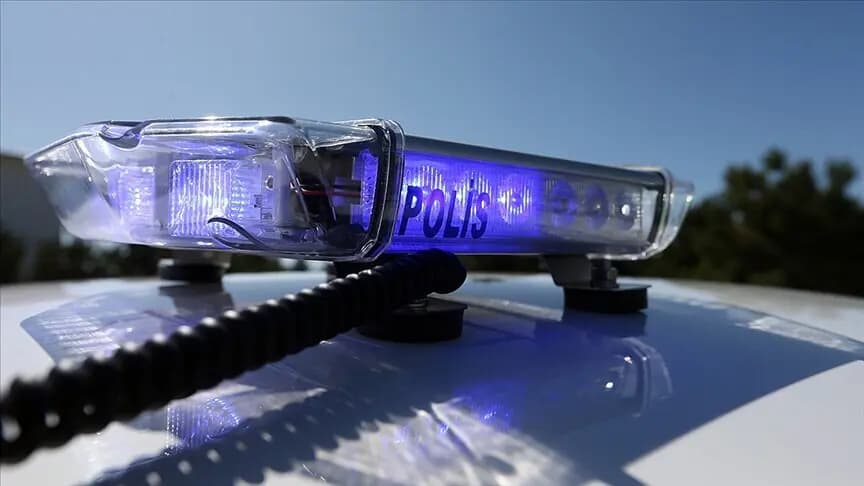 İstanbul, Antalya ve Gaziantep başsavcılıklarınca düzenlenen operasyonlarda 77 gözaltı kararı