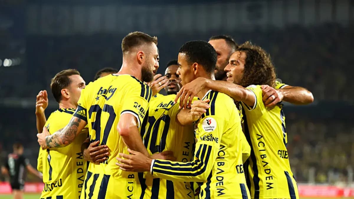 Fenerbahçe, yarın Samsunspor'a konuk olacak!