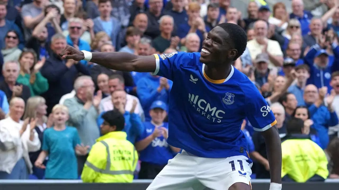 Everton, Premier Lig'e galibiyetle başladı