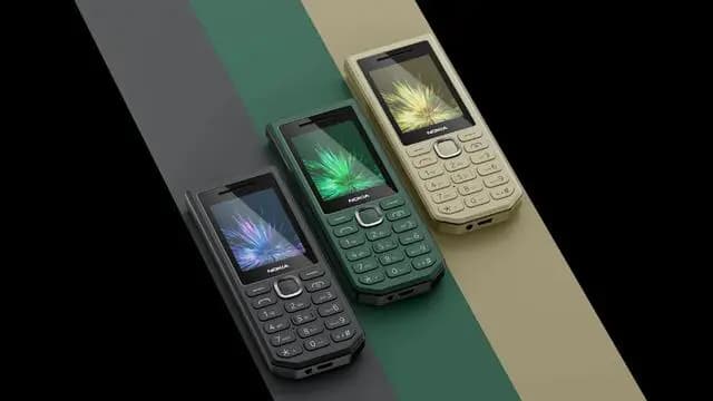 40 Gün Pil Ömrü Sunan Tuşlu Telefon Nokia 300 Charge Tanıtıldı
