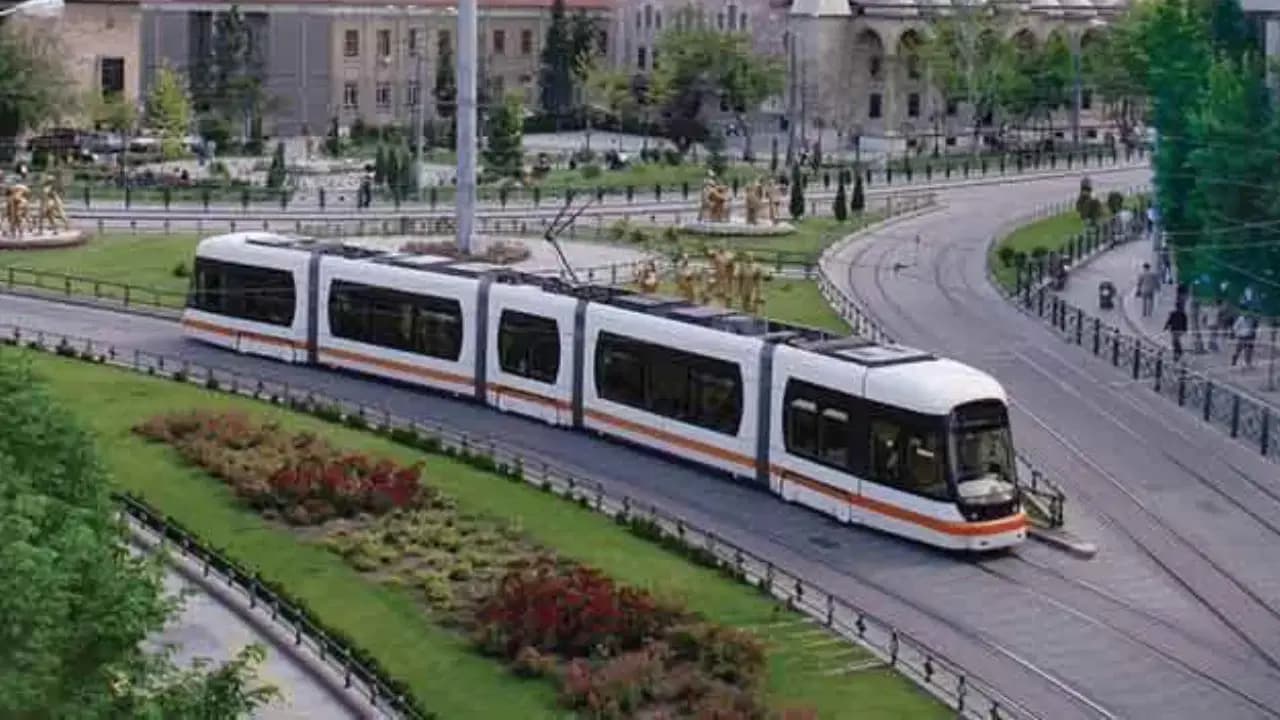 Eskişehir’de Çifteler, Seyitgazi ve Alpu Belediye Başkanları, CHP'den istifa ederek YENİ Parti'ye katıldı