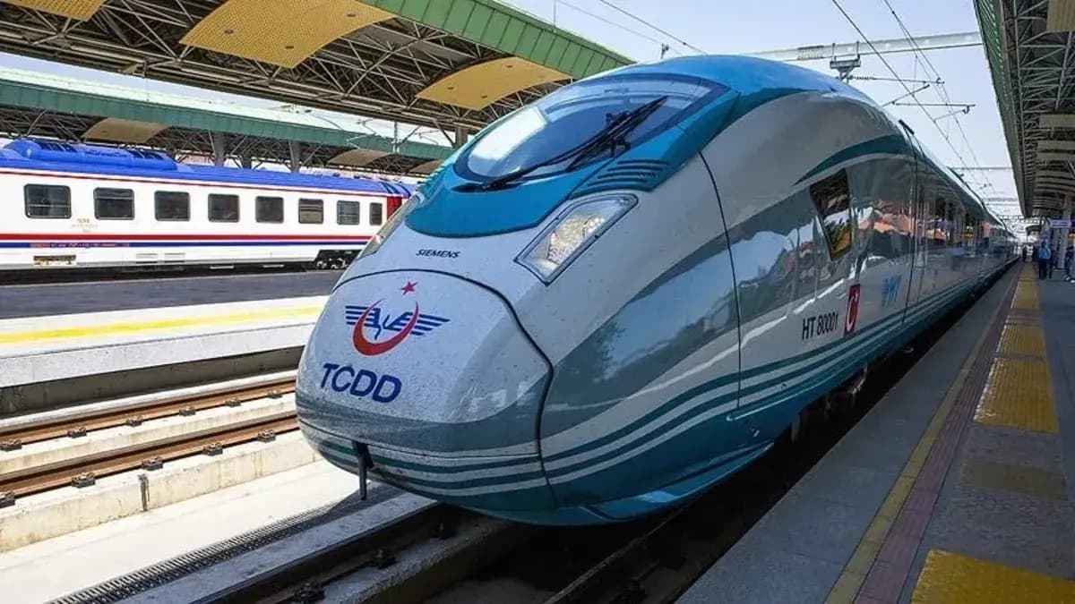 TCDD açıkladı! Tren yolculuklarında yeni dönem: E-bilet uygulamasına geçilecek