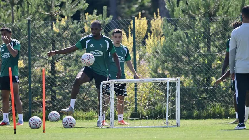 Kocaelispor, Süper Lig'de yarın Amed Sportif Faaliyetler'i konuk edecek
