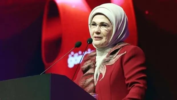 Emine Erdoğan, Mihriban Aliyeva'nın doğum gününü kutladı
